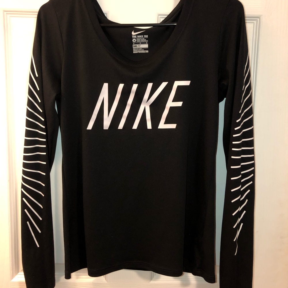 Black Nike Shirt Women Size Medium